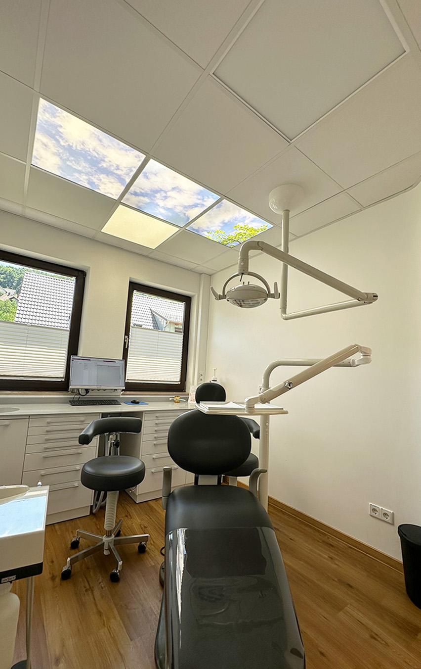 Zahnarztpraxis in Leidersbach - Agnes Cimander